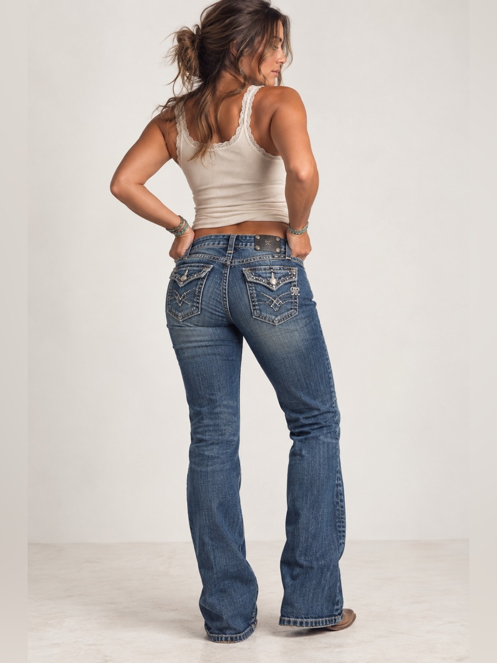 Y2K Miss Me x Buckle Women’s Dark Wash Distressed Bootcut Jeans (Size 28)